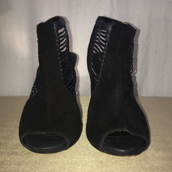 Only 4 Stylish Girls by Patrizia Pepe Suede Heels - Picture 4 of 8